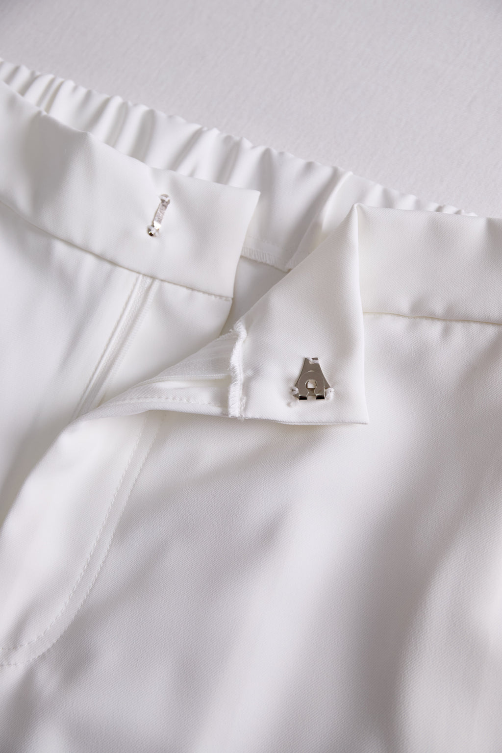 Eleganti Pantaloni Bianchi a Vita Alta