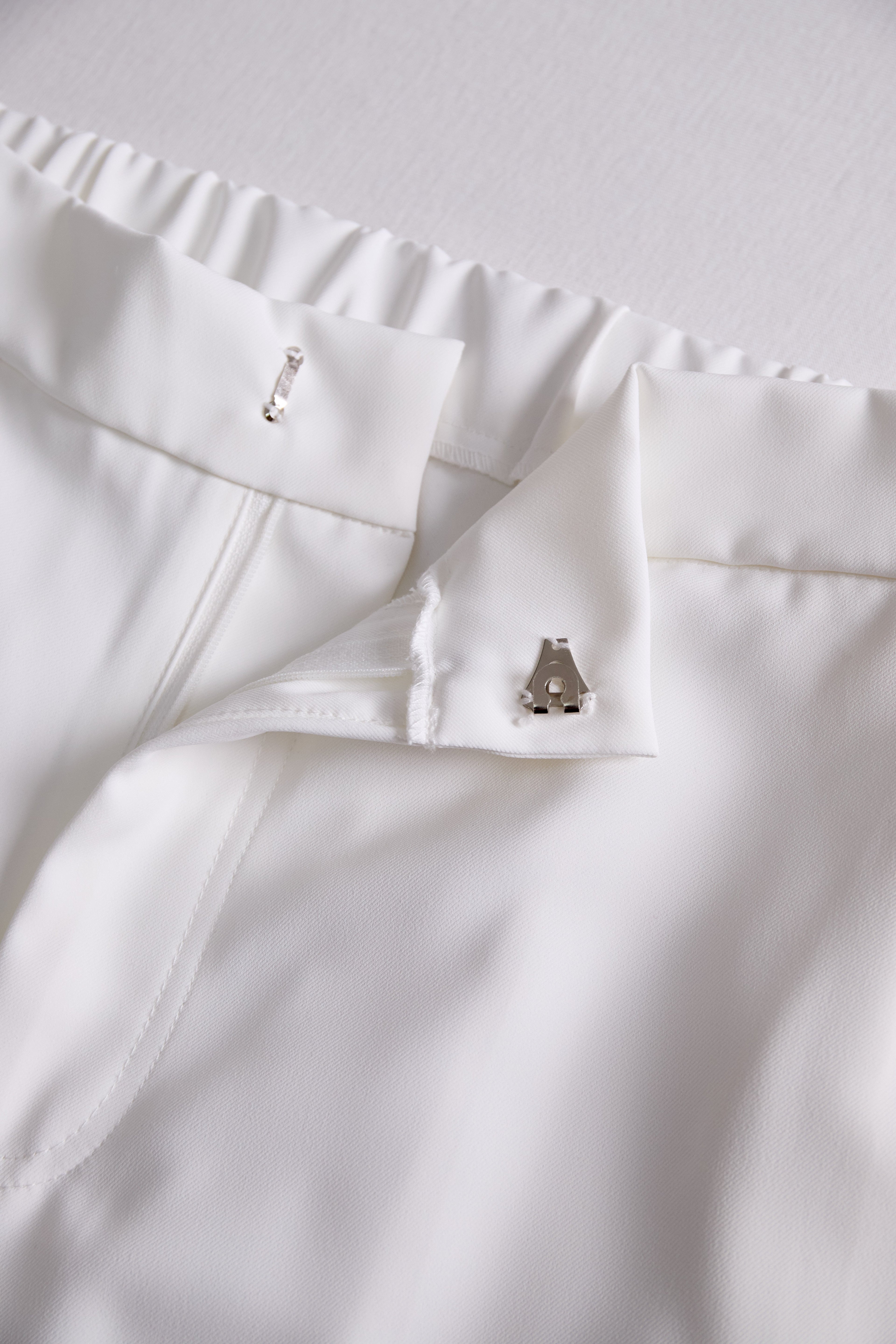 Eleganti Pantaloni Bianchi a Vita Alta