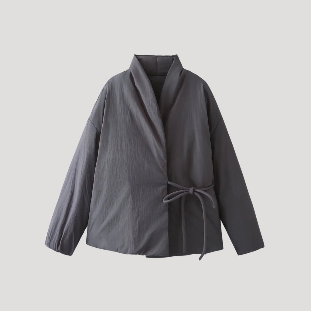 Giacca a Portafoglio con Cintura – Stile a Strati Senza Sforzo