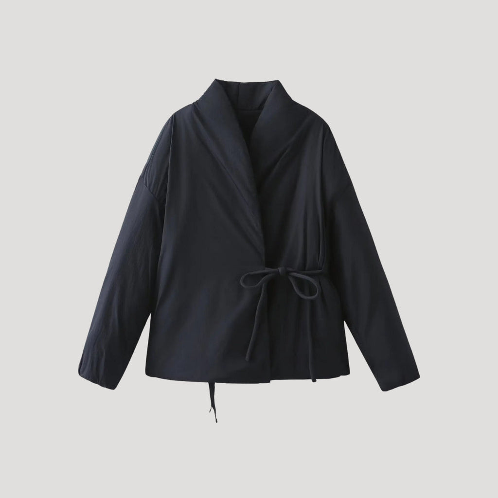 Giacca a Portafoglio con Cintura – Stile a Strati Senza Sforzo